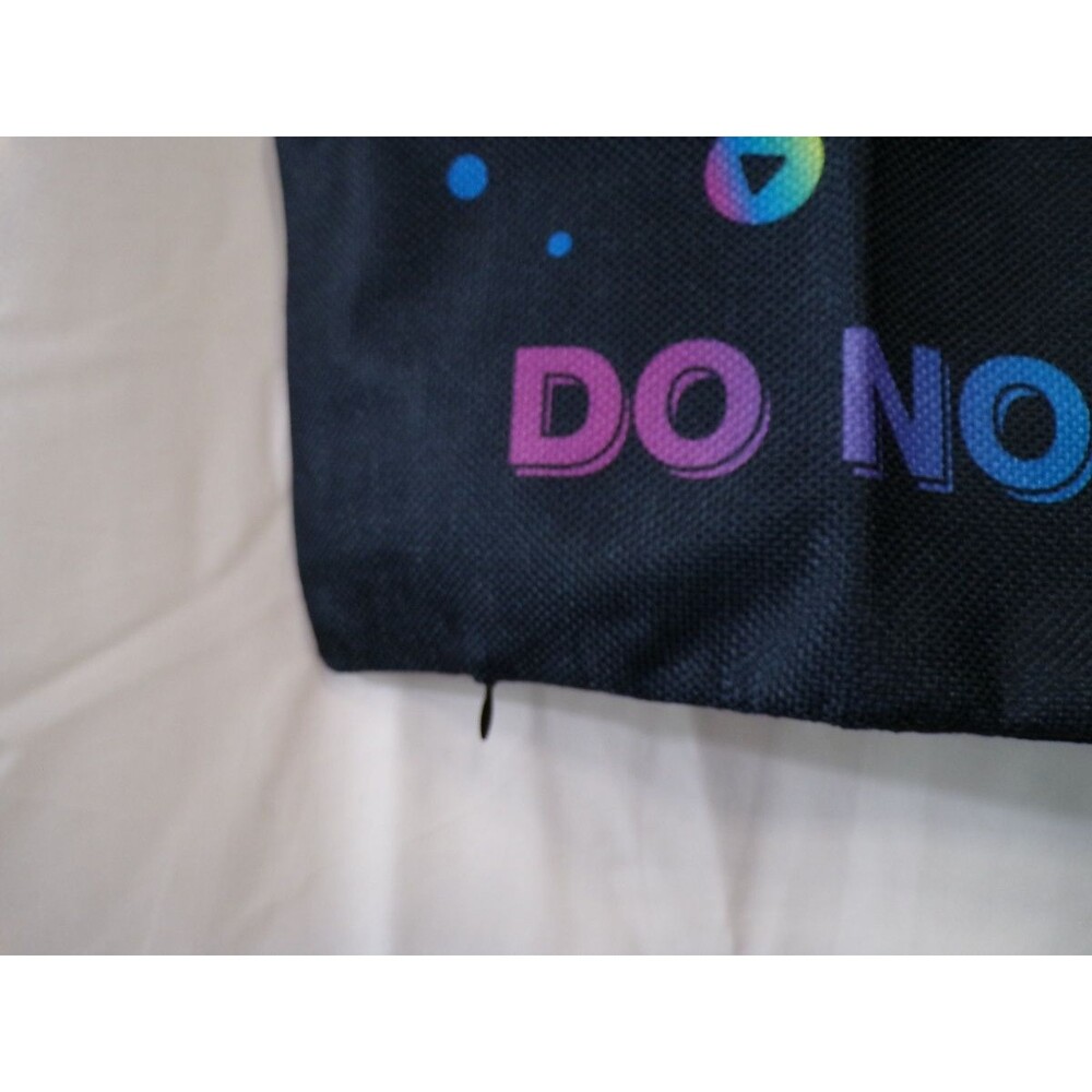 Gamer's Spot Don't Get Too Comfortable Gaming Pillowcase Black 16 x 16 - Picture 5 of 7
